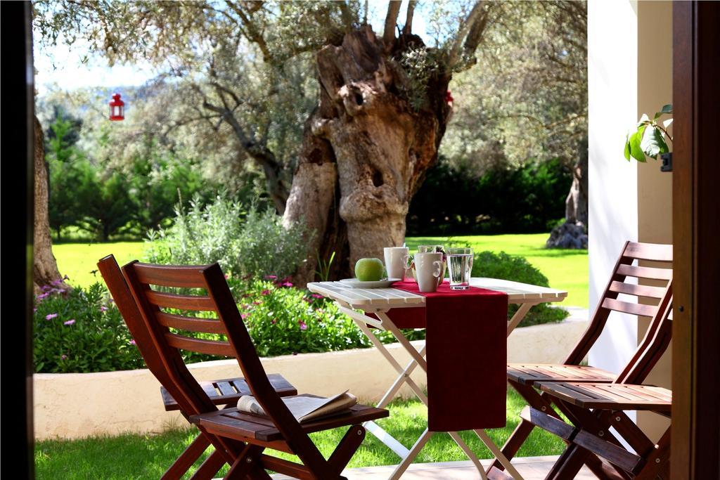 Olivastro Villa Lefkada City Bagian luar foto