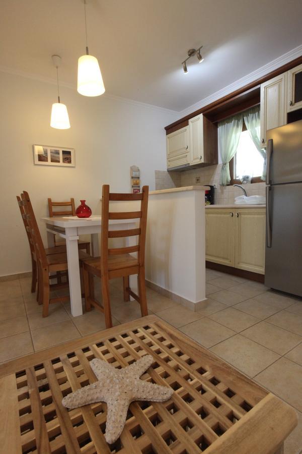 Olivastro Villa Lefkada City Bagian luar foto