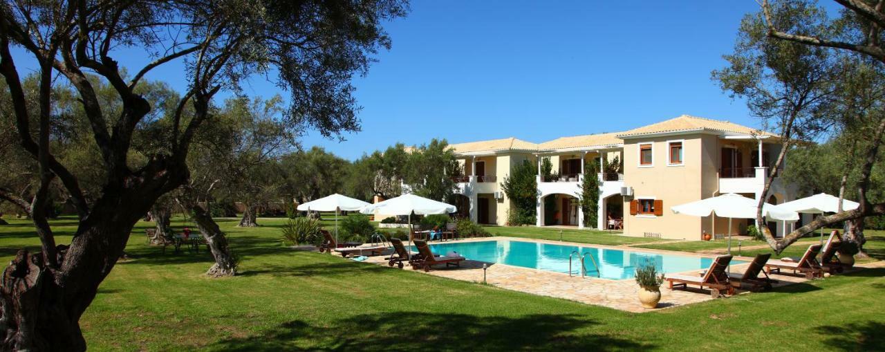 Olivastro Villa Lefkada City Bagian luar foto